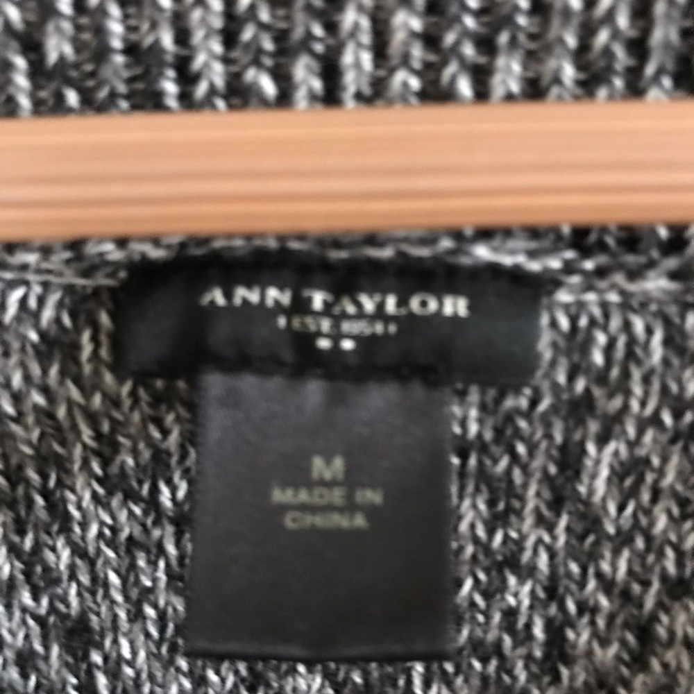 Ann Taylor sweater / blouse